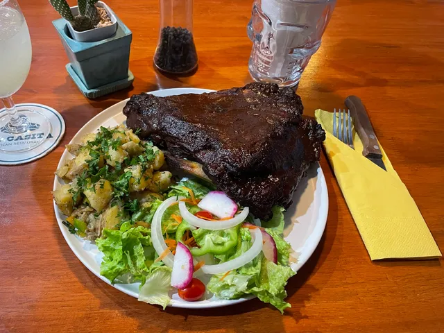 Pork BBQ Ribs with mashed potatoes at La Casita Chiang Mai